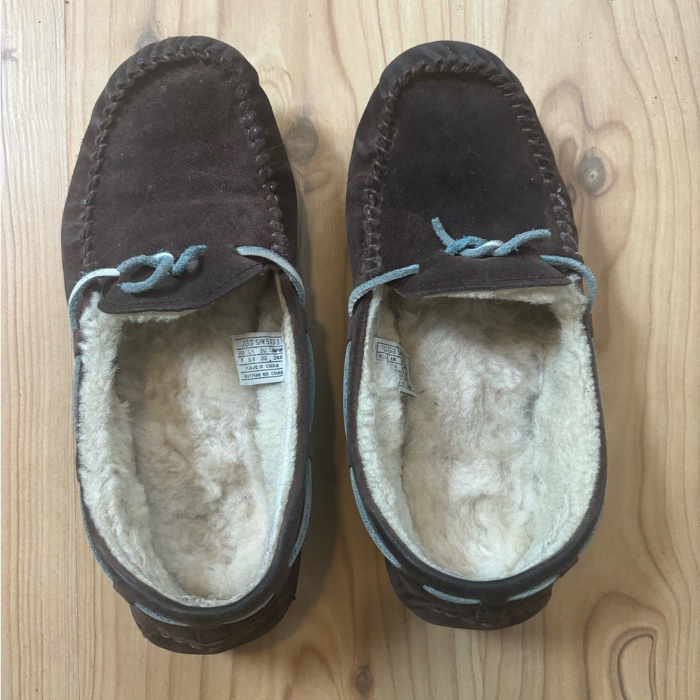UGG Brown Loafers Slip-On Moccasin-Style